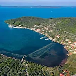 公寓 With Parking Space Brbinj, Dugi Otok - 8160