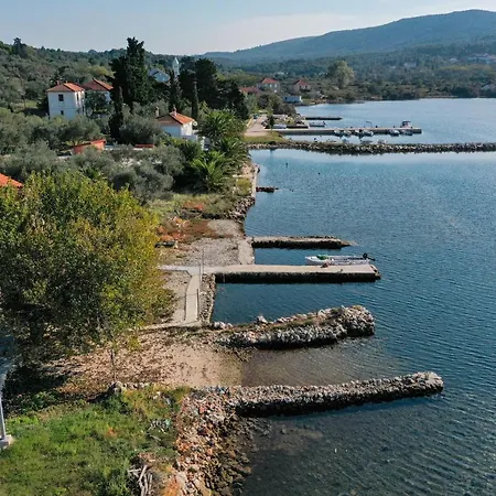 With Parking Space Brbinj, Dugi Otok - 8160 Διαμέρισμα *