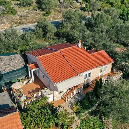 With Parking Space Brbinj, Dugi Otok - 8160 *