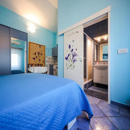 Apartment With A Parking Space Brbinj, Dugi Otok - 8160 Brbinj