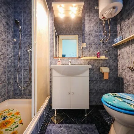 With Parking Space Brbinj, Dugi Otok - 8160 Apartamento