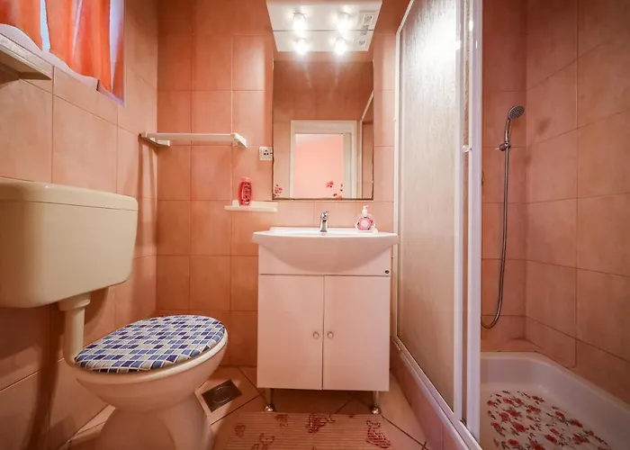 Appartement With Parking Space Brbinj, Dugi Otok - 8160 *