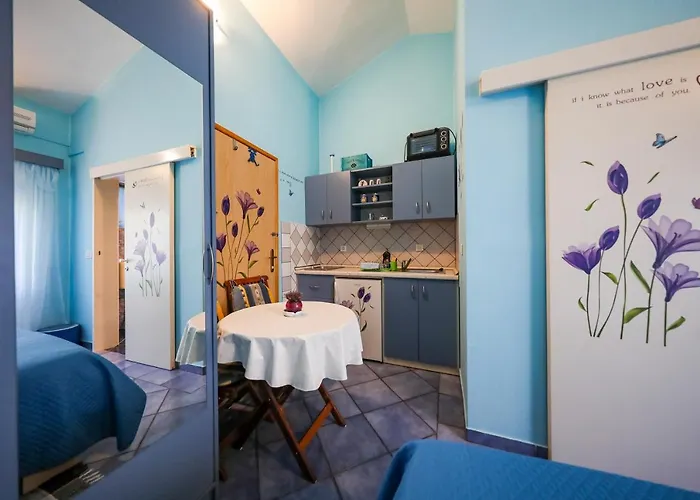 With Parking Space Brbinj, Dugi Otok - 8160 *